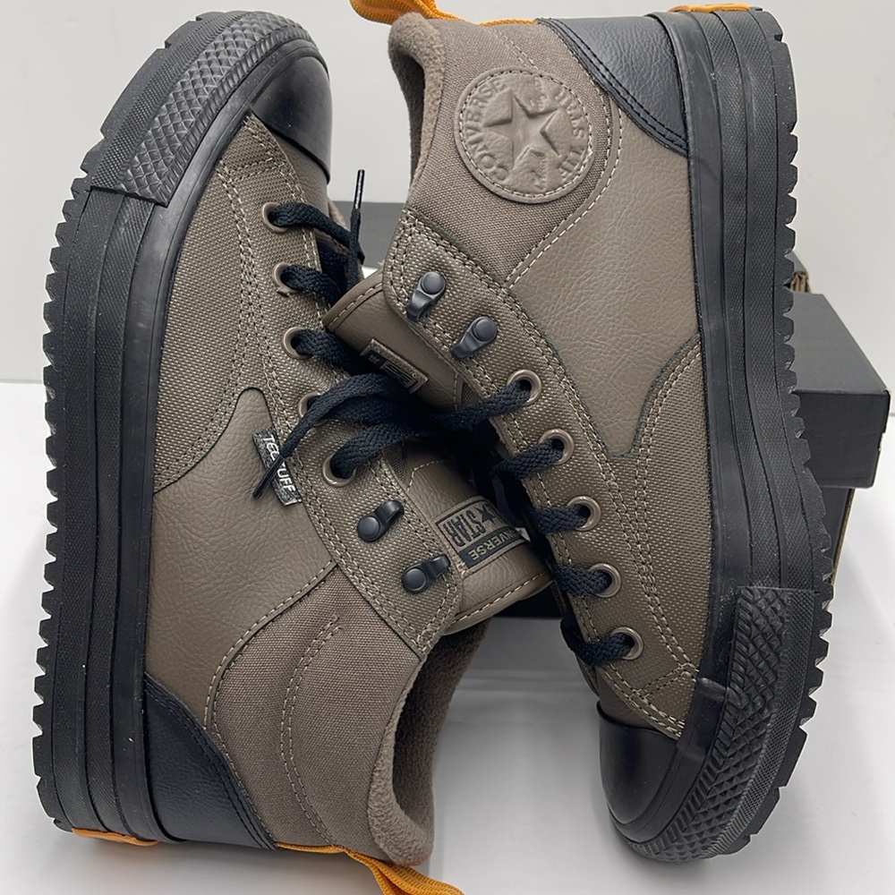 Converse Men’s High-Top Boots in Olive Green and Black with Orange Pull-Tab - Picture 11 of 16